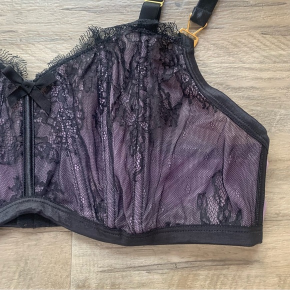 Cacique Boned Lace Comfort Meets Coverage Wirefree Bra - Picture 4 of 13